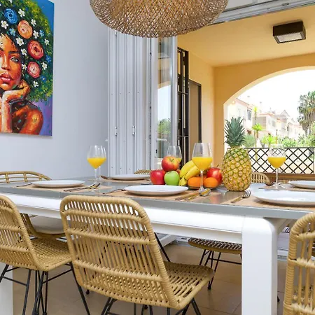 Apartment Casa Bluelife - Piscina Y Relax A Pie De Playa
